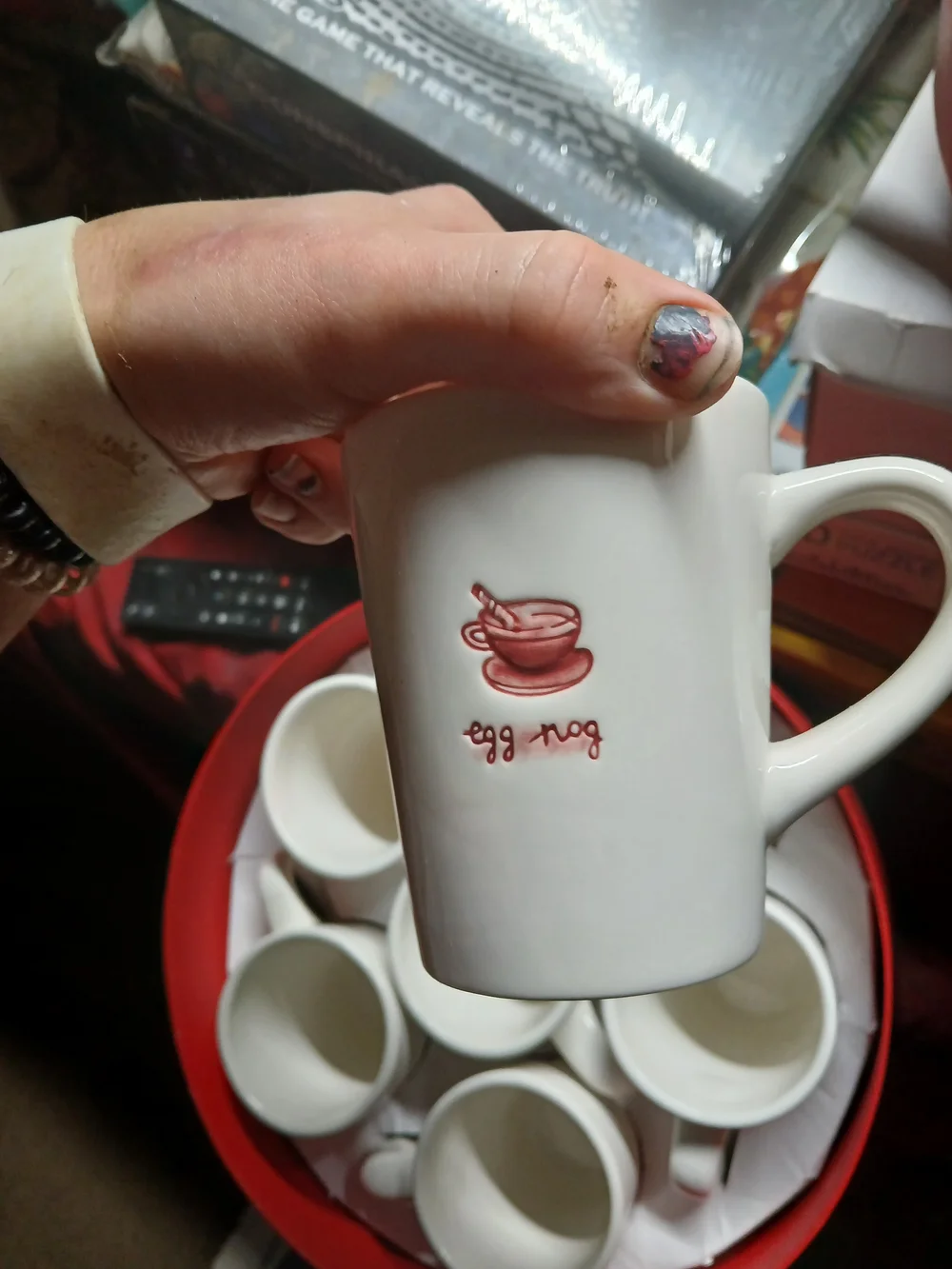 vintage Williams-Sonoma Holiday Hot Drinks Ceramic Mug set of six.